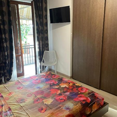 Casa Vacanze Collina Del Lago Пастренго Экстерьер фото