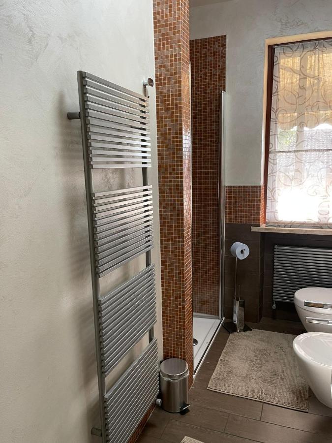 Casa Vacanze Collina Del Lago Пастренго Экстерьер фото
