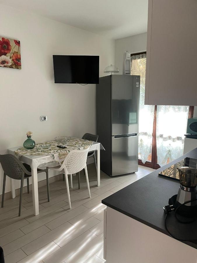 Casa Vacanze Collina Del Lago Пастренго Экстерьер фото